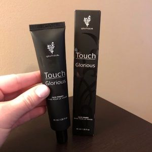 Younique Touch Glorious Face Primer